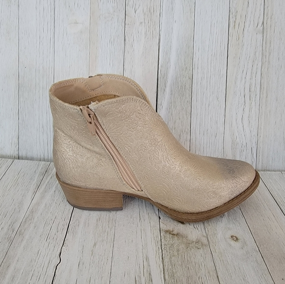 50% OFF SALE-GYPSY JAZZ- DIVINE TOOLED NUDE BOOTIES - Picture 5 of 8